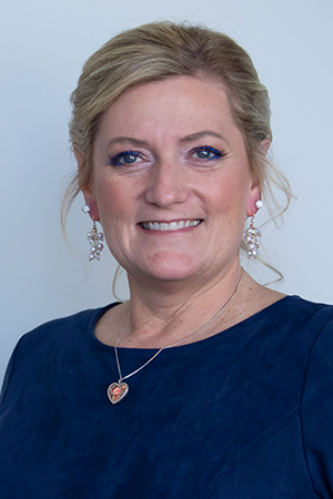 Dr. Kimberly Meyer headshot